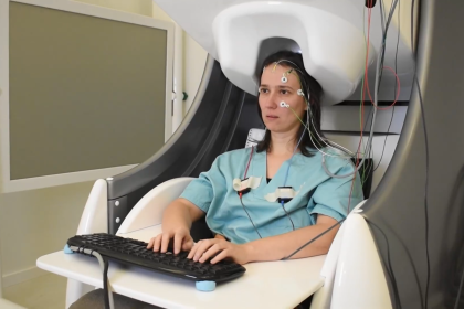 Meta can turn your thoughts into words typed on a screen if you don’t mind lugging a machine the size of a room around