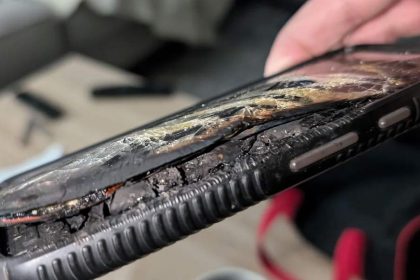 Rogers customer’s Google Pixel 8 bursts into flames