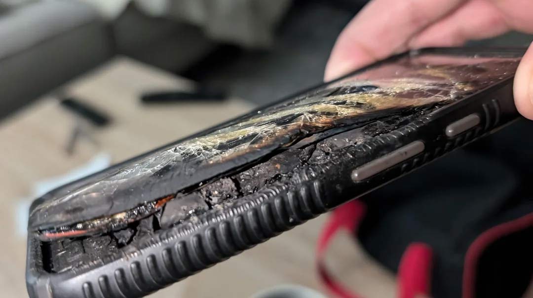Rogers customer’s Google Pixel 8 bursts into flames