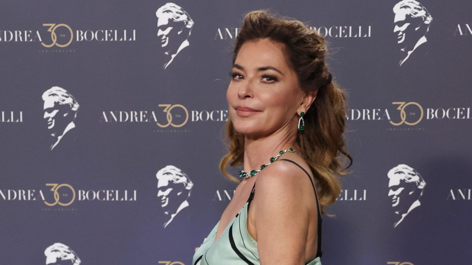 Shania Twain gets tearful as she closes ‘special’ chapter: ‘You are everything’