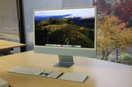 A larger iMac might not be dead, after all
