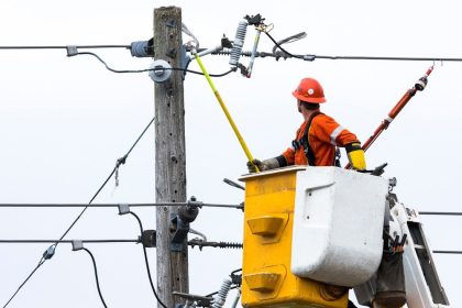 West-end Ottawa hit with temporary power outage