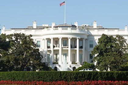 US intelligence chief Tulsi Gabbard probes UK demand for Apple’s encrypted data