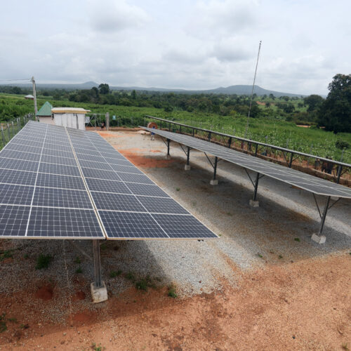 For climate and livelihoods, Africa bets big on solar mini-grids