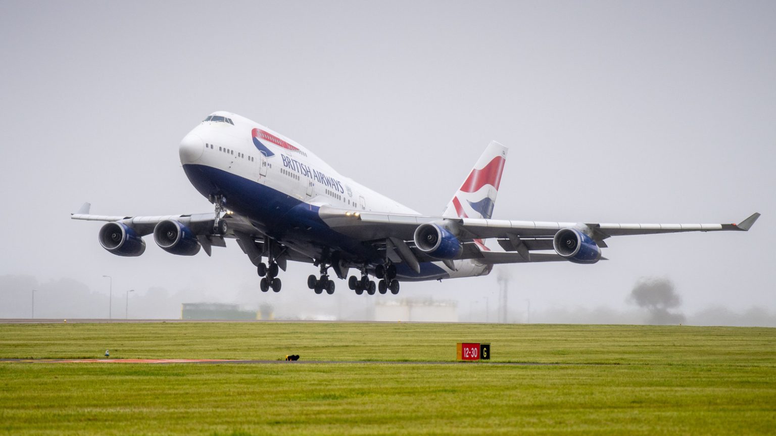 Everything To Know About The Queen Of The Skies, The Boeing 747 Passenger Jet