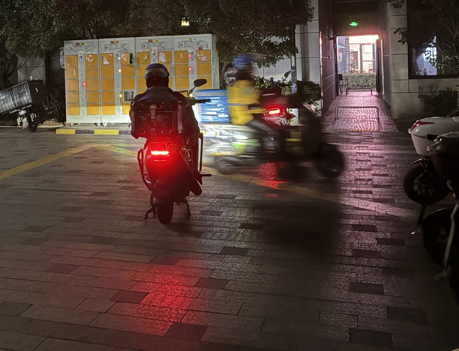 Ten million meals, zero safety nets — JD.com aims to change it