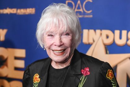 Hollywood icon Shirley Maclaine, 90, enjoys lunch with caregiver in Malibu