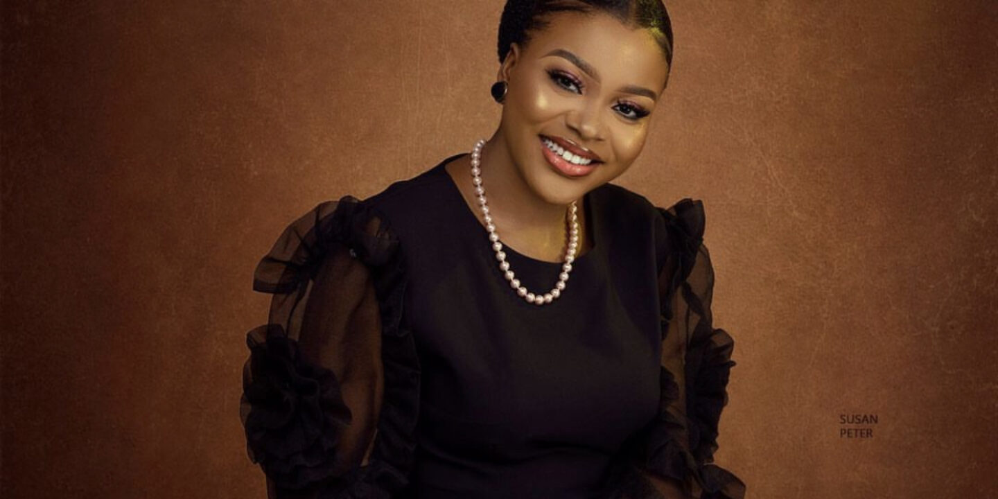 Arise Lyrics by Sunmisola Agbebi