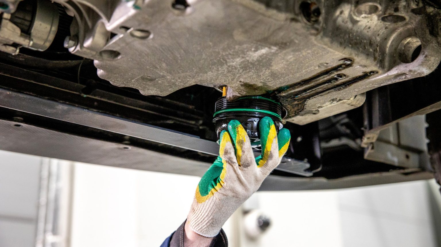 Oil Filter Stuck? Here’s How To Remove It