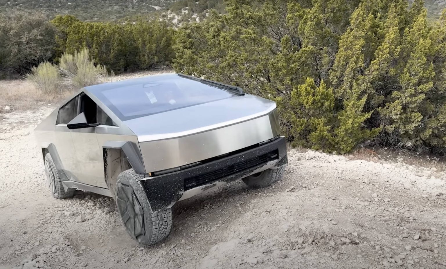 Tesla Cybertruck recall #8: Exterior trim peels itself off, again