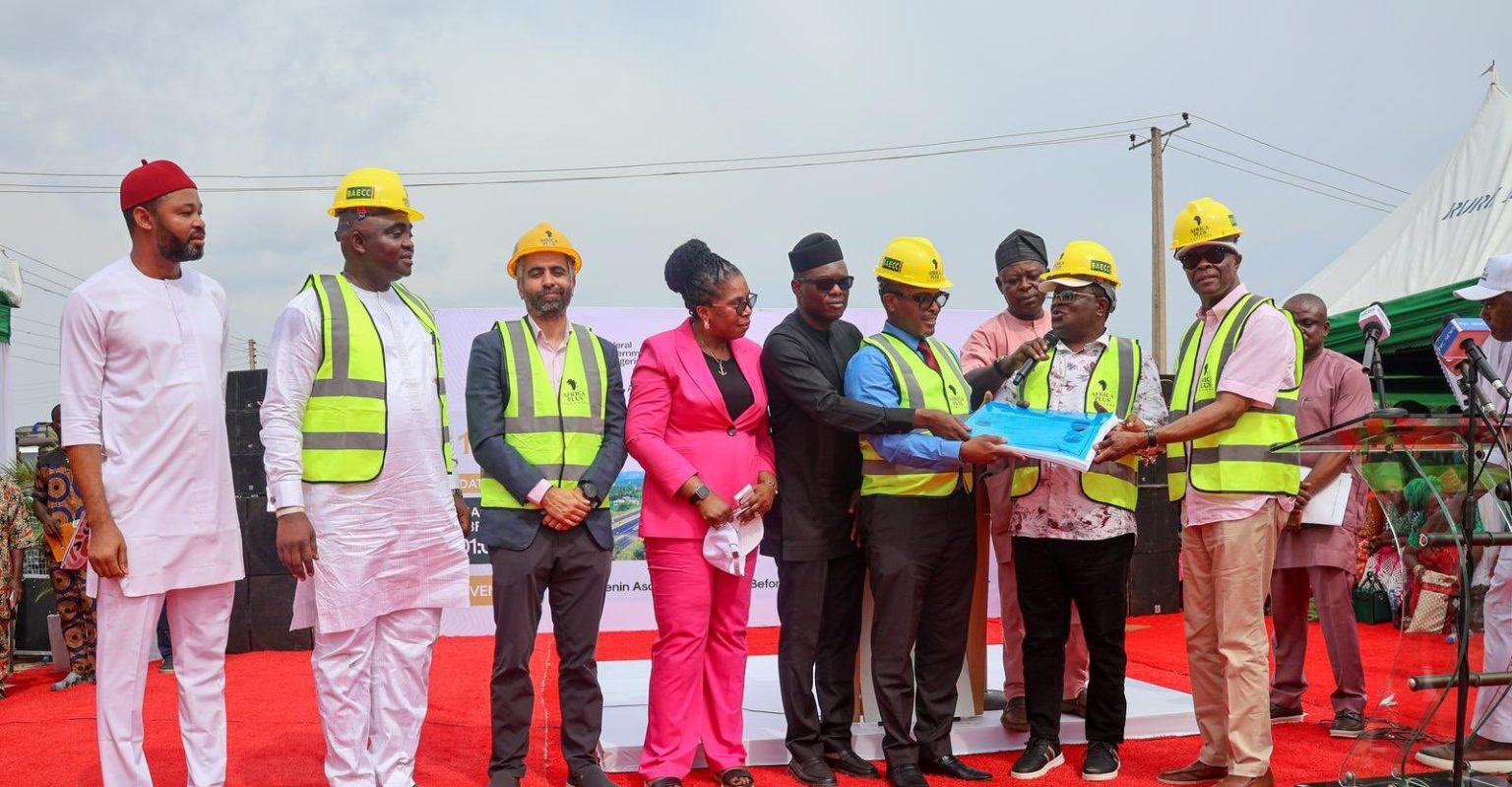 FG flags off fully private-financed 125km Benin–Asaba Superhighway project 