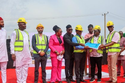 FG flags off fully private-financed 125km Benin–Asaba Superhighway project 