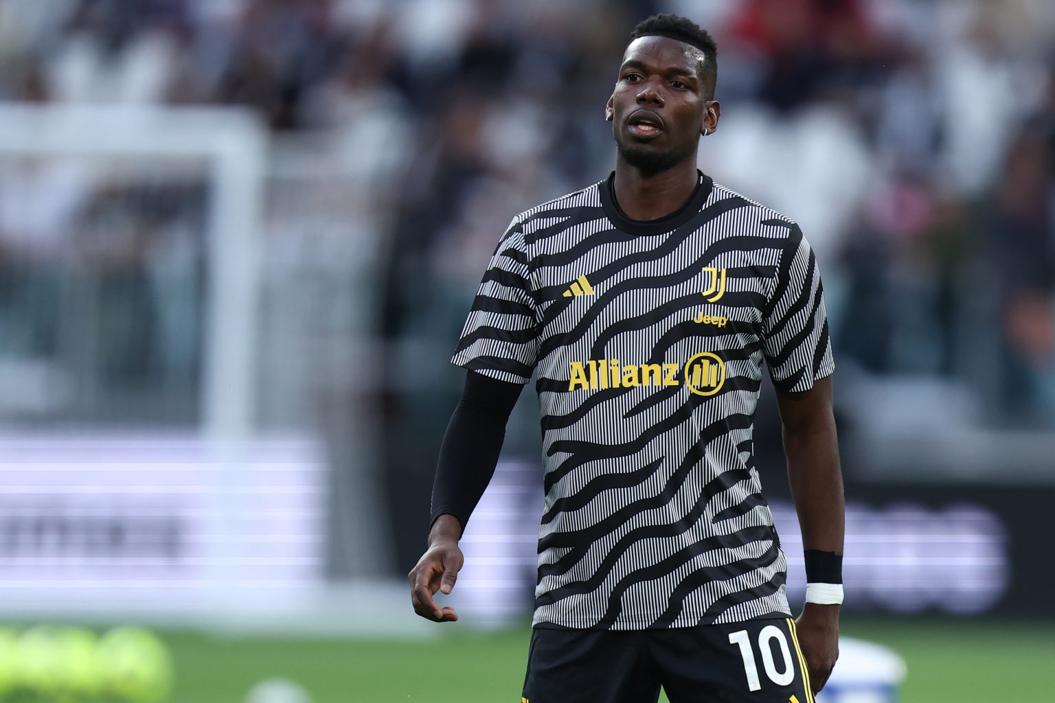Paul Pogba on the verge of moving to a new club: report