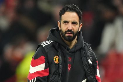 Rival boss bans players from TALKING about Manchester United