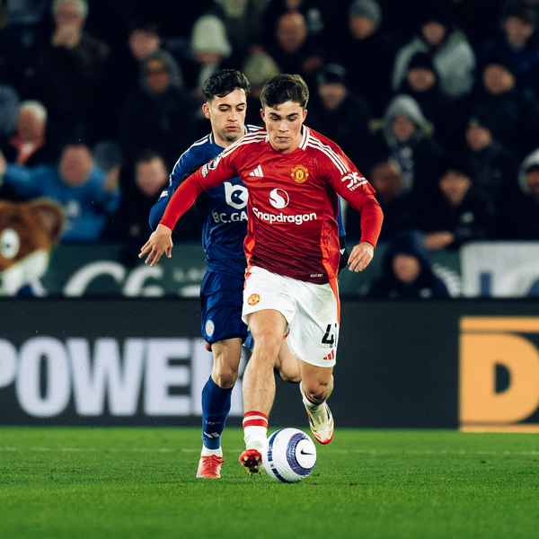 Amass makes his United debut