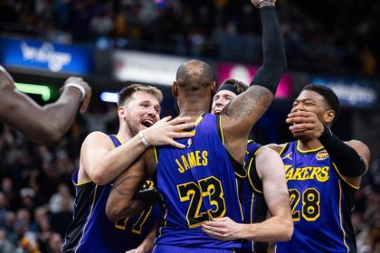 LeBron James tips in game-winner to lift Lakers over Pacers