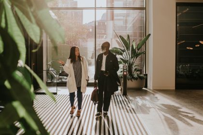 Love after loss: 9 therapist-approved tips for finding love again