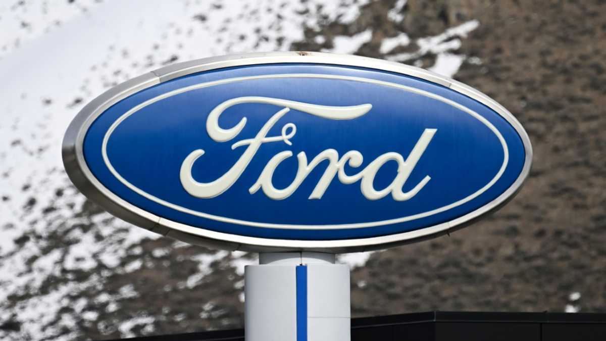 Ford’s US auto sales dip in first quarter as tariffs loom