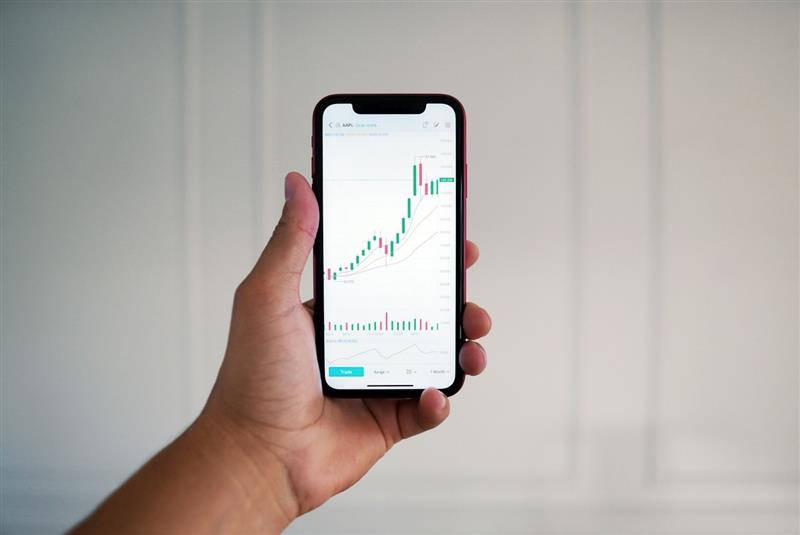 How to Use Automated Indicators in a Trading App for More Accurate Currency Entries 