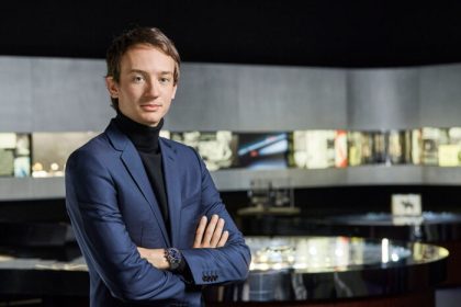 Billionaire Arnault’s son steps down as CEO as LVMH names successor 