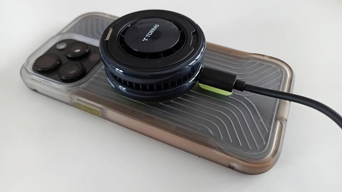 This wireless iPhone charger is the ‘coolest’ I’ve tested