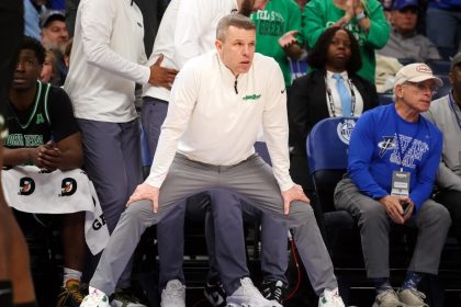 West Virginia basketball under Ross Hodge: Insiders give transfer portal news, 2025 recruits, roster, targets