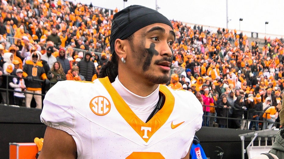Tennessee moves on from Nico Iamaleava after QB skipped practice amid NIL negotiations: reports