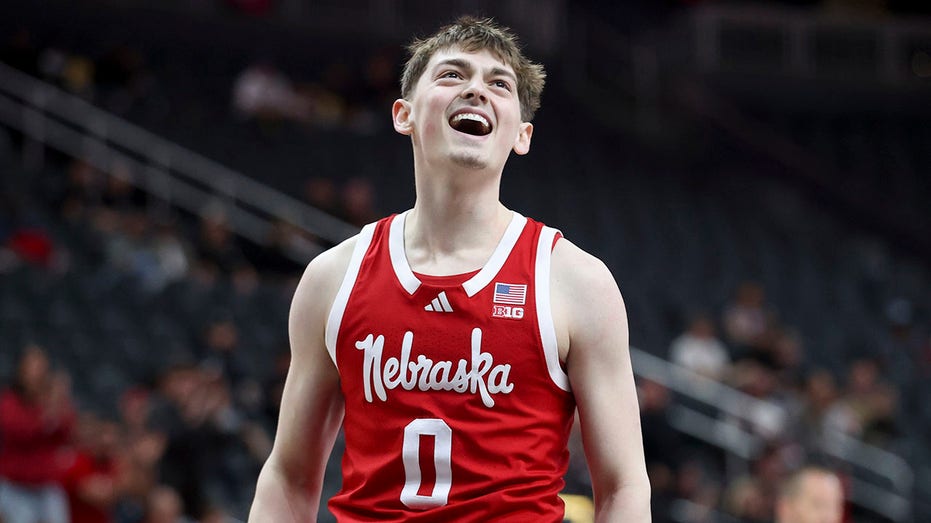 Nebraska wins $300,000 prize in College Basketball Crown tournament