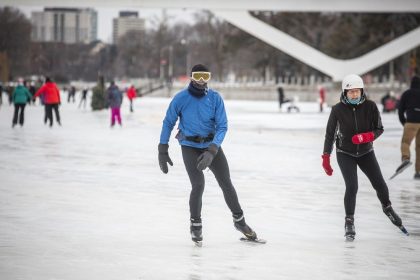 Rideau Canal skating will be paused Monday morning due to warm spell