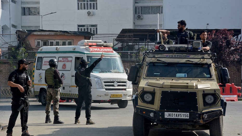 India downgrades ties with Pakistan after attack on Kashmir tourists