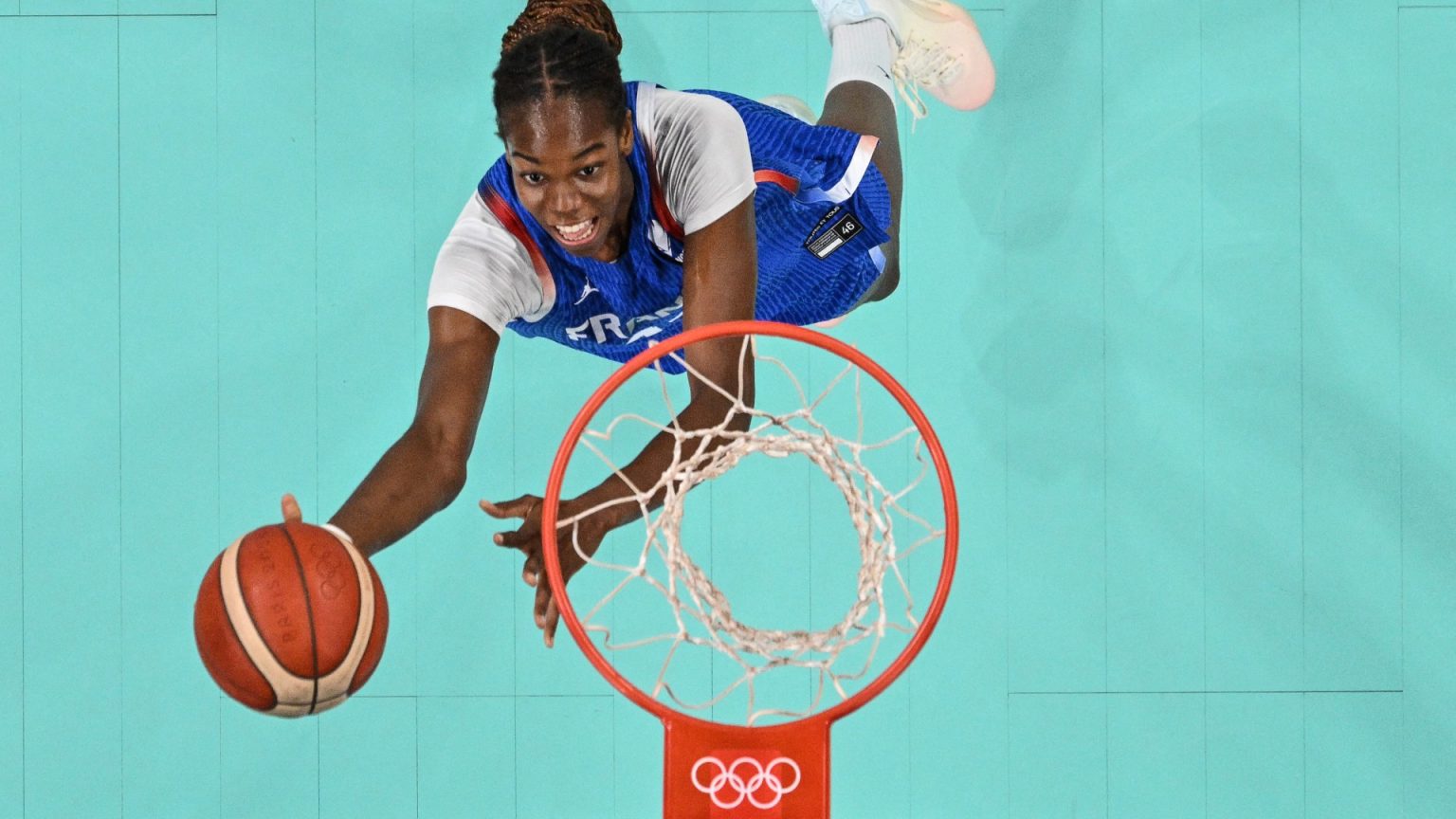 I’m 6ft 6in French phenom compared to Wembanyama who’s set to rival Paige Bueckers for No.1 WNBA Draft pick