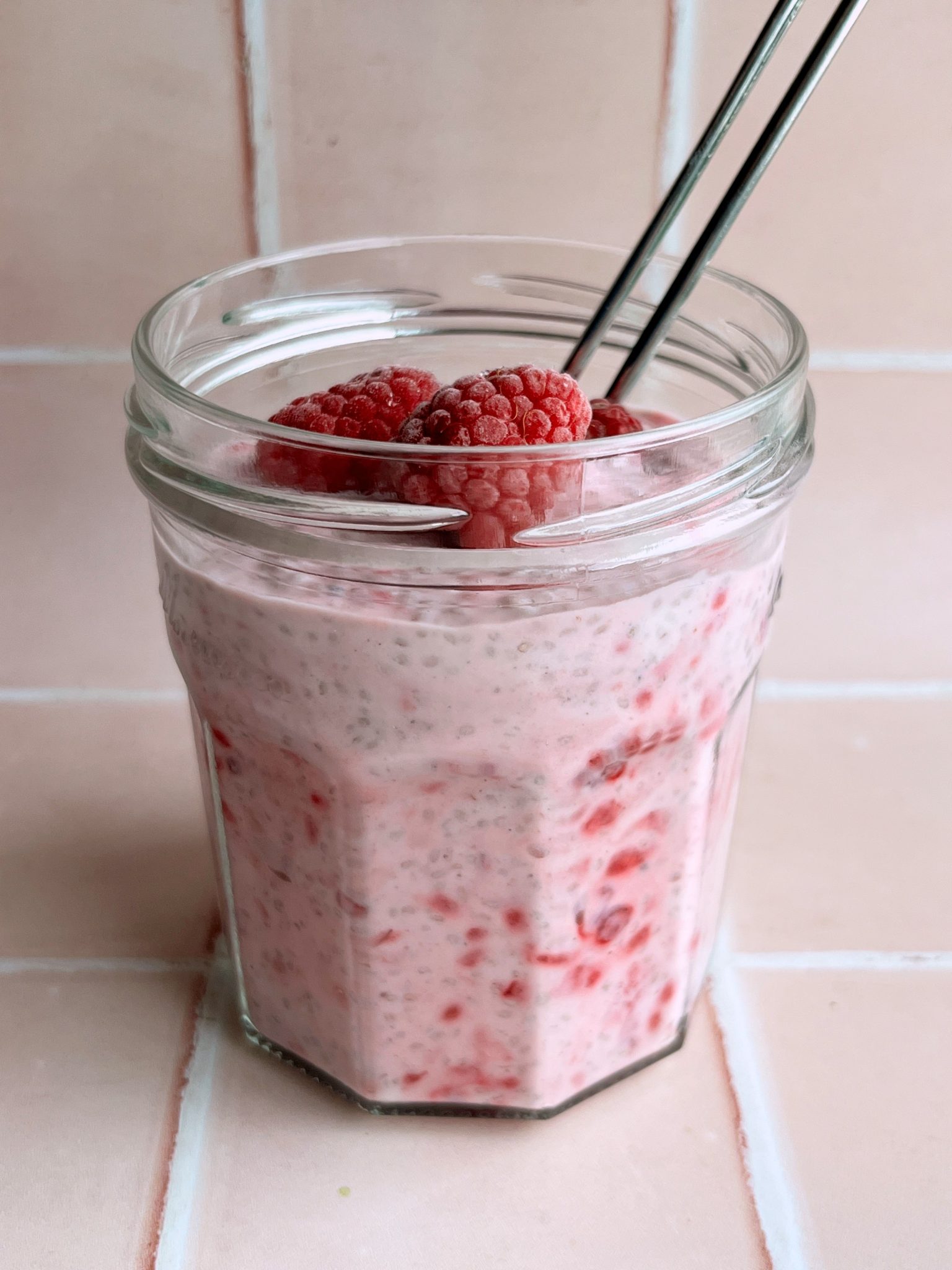 Cardamom Berry Chia Yogurt Bowl