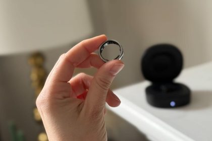 This smart ring is half the price of Oura Ring 4 and has no subscriptions