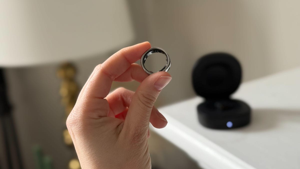 This smart ring is half the price of Oura Ring 4 and has no subscriptions