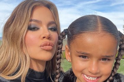 Dream Kardashian twins with cousins in adorable new photo from Khloé Kardashian