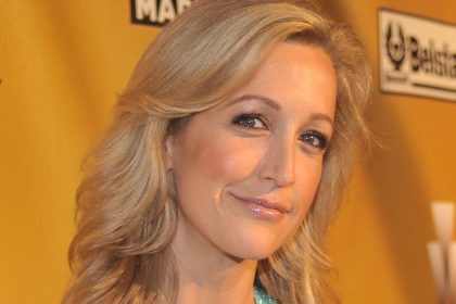GMA’s Lara Spencer has fans seeing triple with extra special family photo