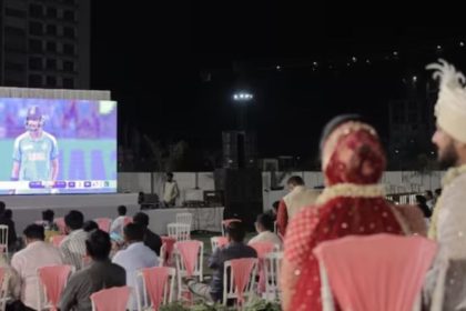 क्रिकेट का ऐसा खुमार! शादी छोड़ दूल्हा-दुल्हन देख रहे थे इंडिया-पाकिस्तान मैच, Viral Video