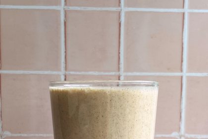 Creamy Cinnamon Bun Smoothie