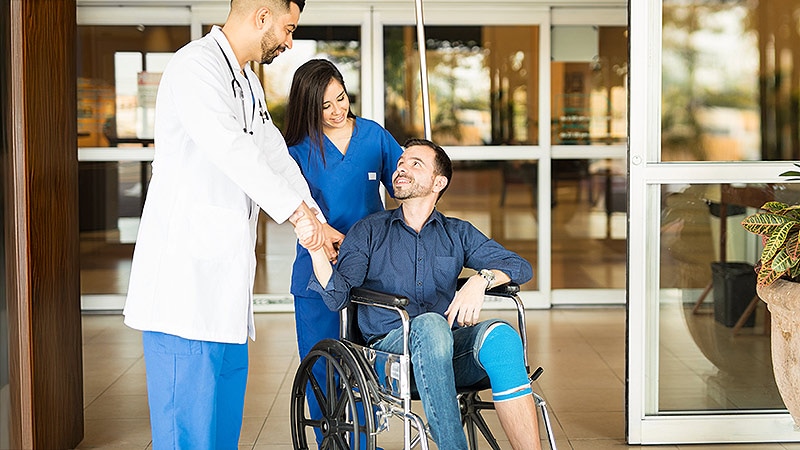 Same-Day TJA Found Safe for Patients With History of AF