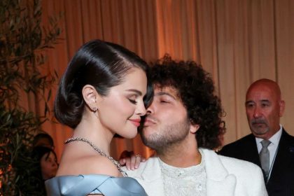 7 Relationship Green Flags We Can Learn From Selena Gomez and Benny Blanco’s Relationship