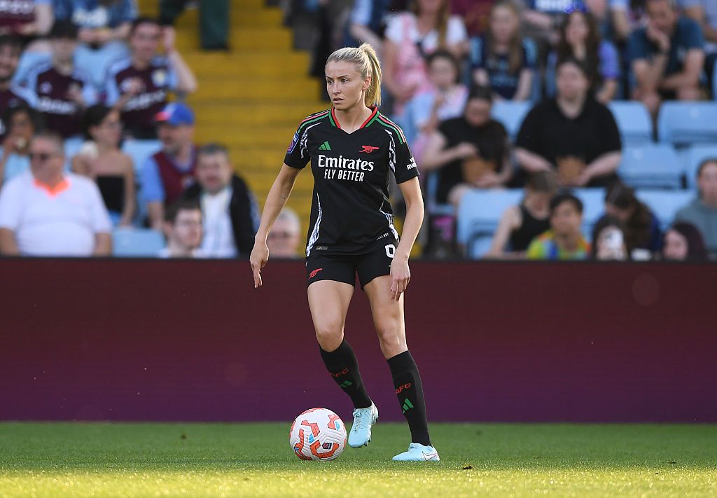 “We unravelled, especially in that second half when we were going for it, it’s tough but we aren’t turning on each other” Arsenal star after being demolished by Aston Villa