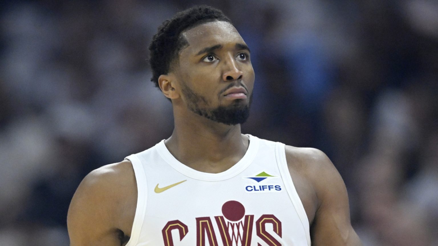 Donovan Mitchell, Cavaliers flex muscles in Game 1 win over Heat 