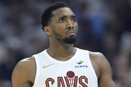 Donovan Mitchell, Cavaliers flex muscles in Game 1 win over Heat 
