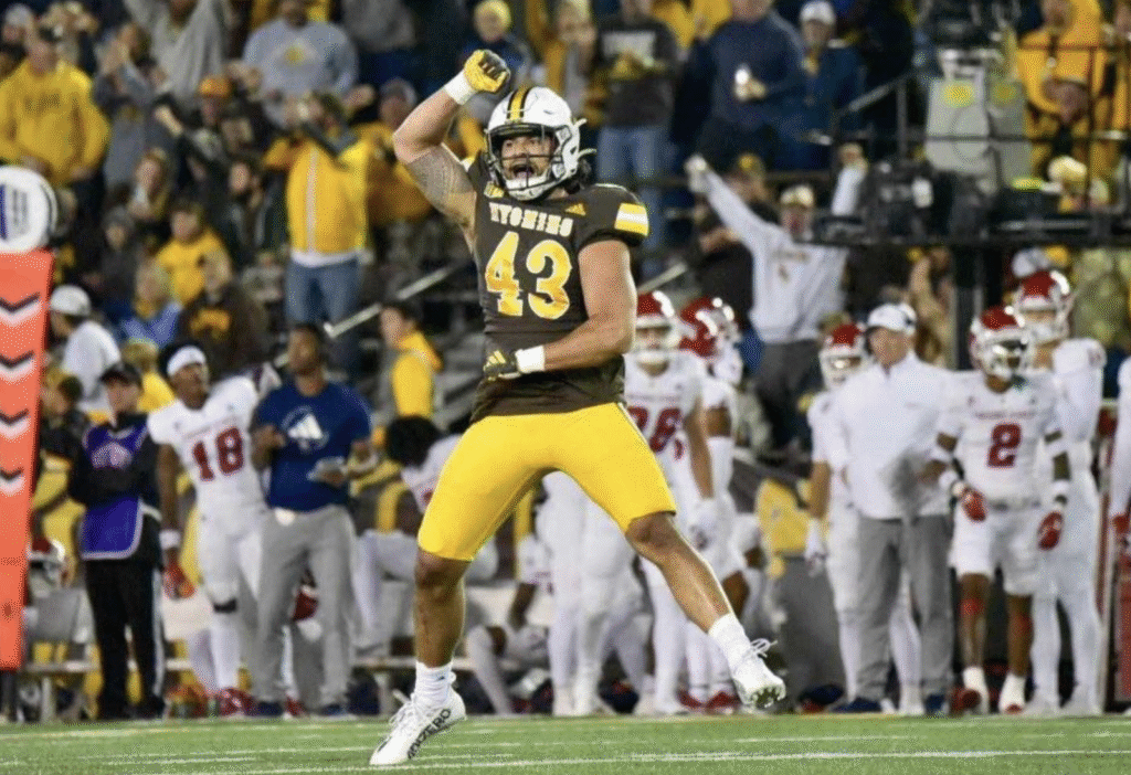 Shae Suiaunoa: The Swiss Army Knife in the Heart of the Defense