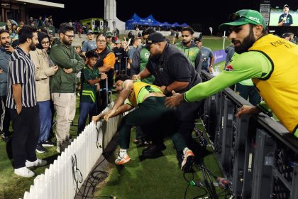 Top 3 bizarre moments from NZ vs PAK 3rd ODI