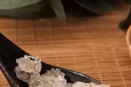 8 Surprising Benefits of Gond Katira This Summer