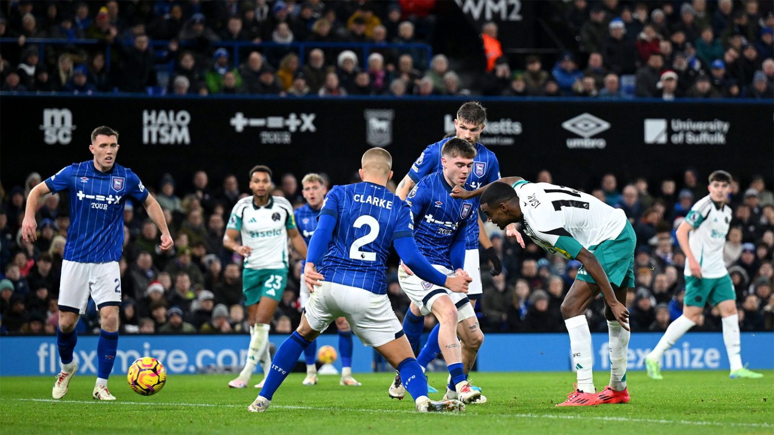 Sam Morsy on the ‘Amazing’ Dan Burn and Newcastle United having players who are some of best in world