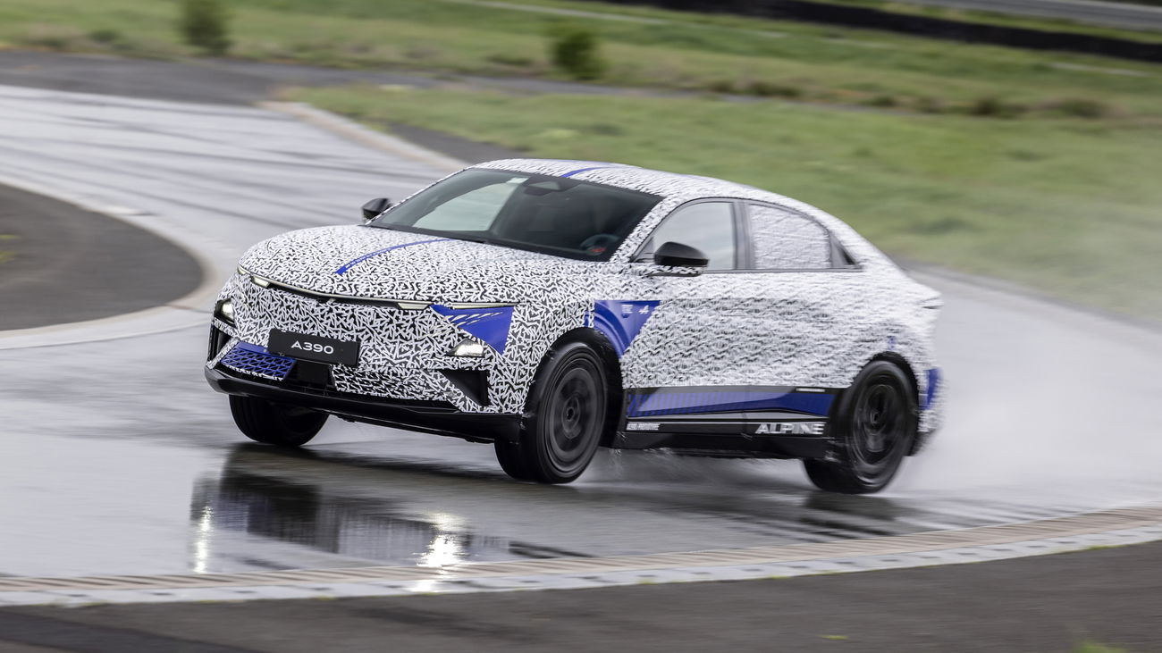 Good News: The Alpine A390 Can Do Skids