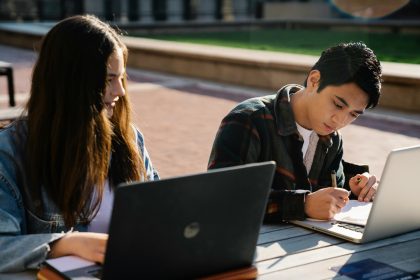 Google offers free Gemini AI tools and 2TB storage to US college students