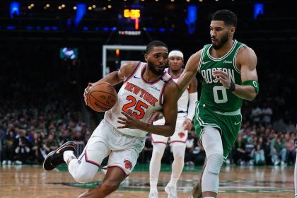 Knicks stun Celtics, come back from another 20-point hole to steal Game 2